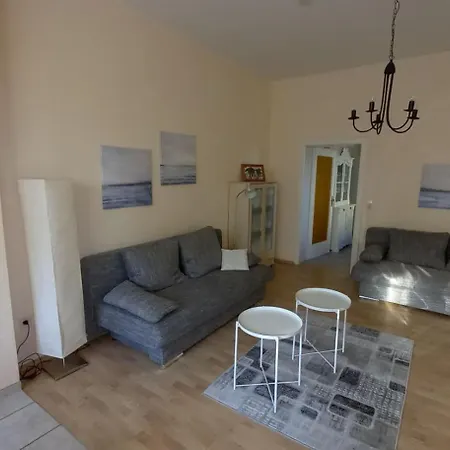 Leonie Mit Sauna 펜션